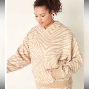 NWT VS PINK Cozy Pullover Hoodie LARGE/XL